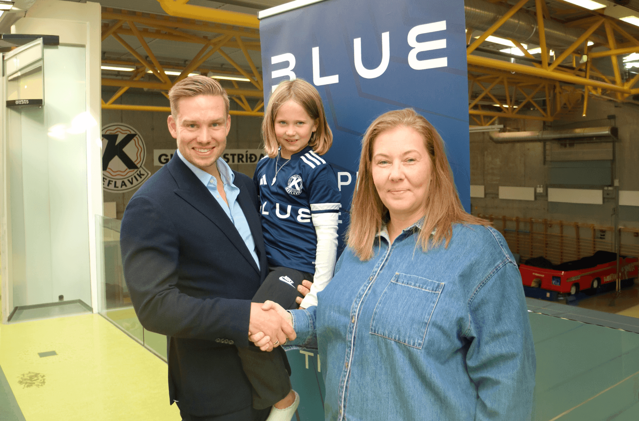 Blue Car Rental endurnýjar samstarf við Fimleikadeild Keflavíkur